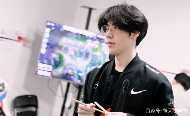 theshy不在ig了吗去哪队了
