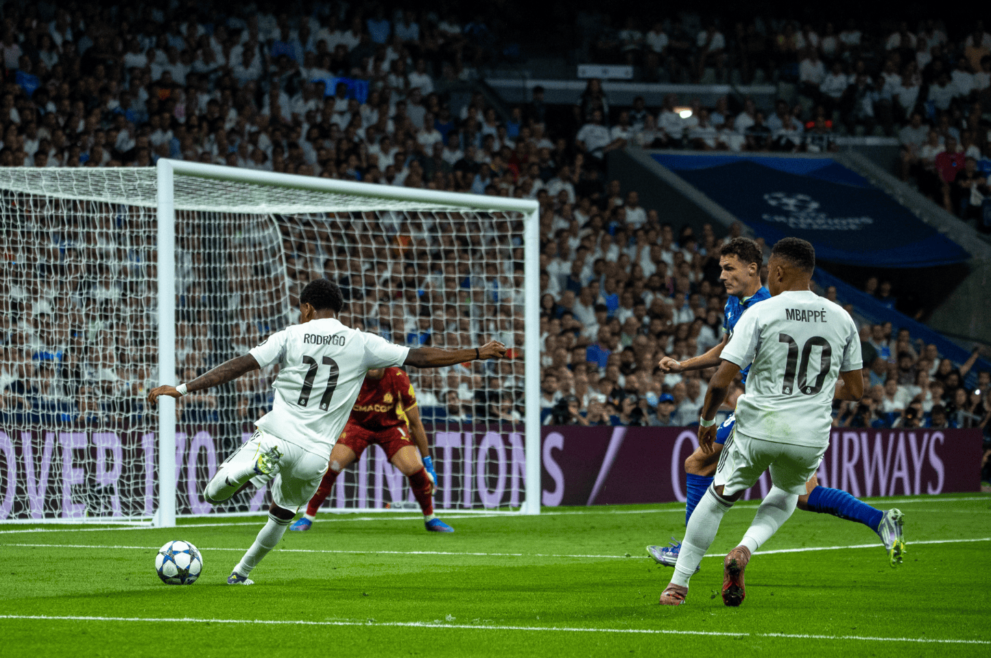 包含西甲集结日再迎强敌，辽宁本钢调整名单，主帅态度：态度坚定，轮换策略成焦点的词条