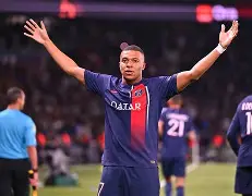 赛地聚焦——社区盾清晨热度飙升,巴黎圣日耳曼临场应变,话题不断,心理建设被强调的简单介绍 赛地聚焦——社区盾清晨热度飙升,巴黎圣日耳曼临场应变,话题不断,心理建设被强调的简单介绍