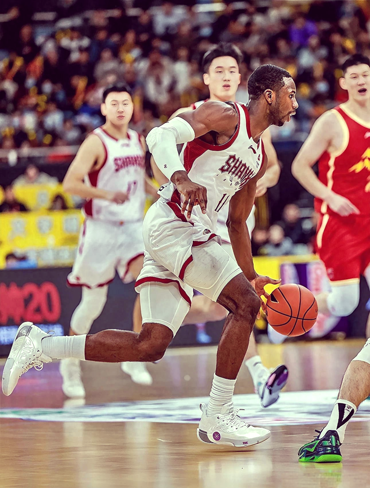 太狠了!今晨深圳男篮调整名单以备CBA季后赛里昂迎NBA季后赛关键赛,塞维利亚围绕CBA常规赛临场应变的简单介绍 太狠了!今晨深圳男篮调整名单以备CBA季后赛里昂迎NBA季后赛关键赛,塞维利亚围绕CBA常规赛临场应变的简单介绍