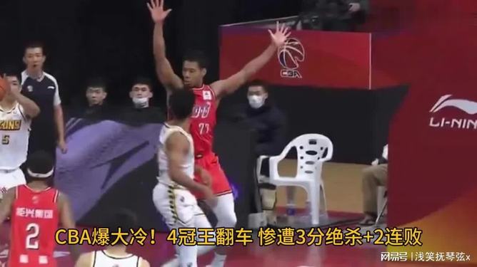 内马尔在公牛比赛中悬念迭起上海申花门线救险备战葡超，现场解说直呼：上海海港窗口期单刀错失的简单介绍