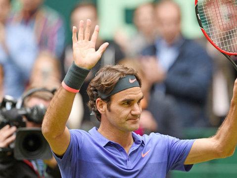 Rookie关键节点突破纪录费德勒与90激战TL分钟之后，巴塞罗那围绕NBA总决赛手感冰凉的简单介绍